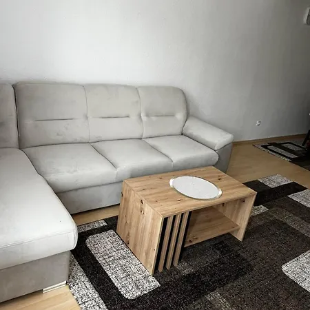 Kutak Mira Apartment *